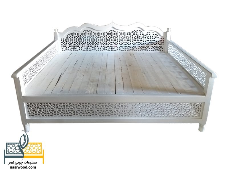 تخت سنتی کد nasr01a اندازه 2 متر در 1.5 متر